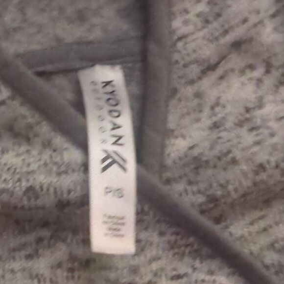 Kyodan Women's Gray Heathered Pullover Hoodie - Picture 2 of 4